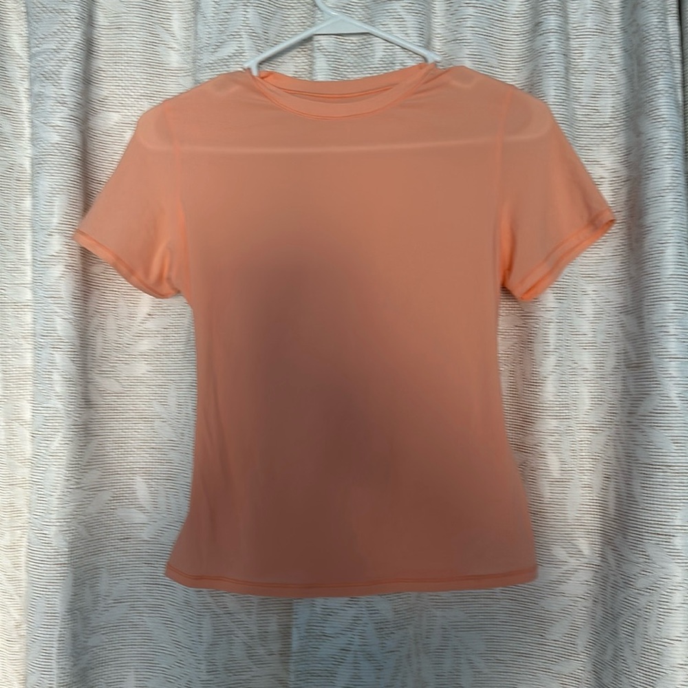SKIMS Fits Everybody T-shirt (M)